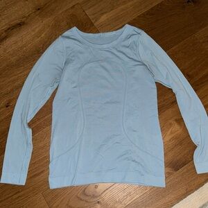 Long sleeve lulu top
